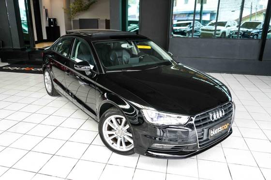 AUDI A3 1.8 TFSI SEDAN AMBITION 16V 180CV GASOLINA 4P AUTOMÁTICO AUDI A3 1.8 TFSI SEDAN AMBITION 16V 180CV GASOLINA 4P AUTOMÁTICO